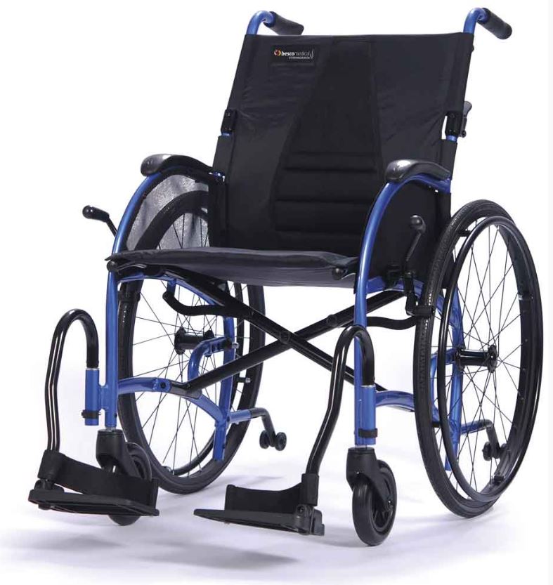 Strongback Rollstuhl- Ultraleichtgewicht nur 11-2 kg- SB 45cm (Medium)- Steckachse mit 24 Zoll Rädern- inkl- Kippstützen- bis 135 kg unter Leichtgewichtsrollstuhl > Bescomedical